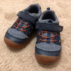 Boys 9T Surprize by Stride Rite light up sneakers